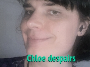 Chloe_despairs