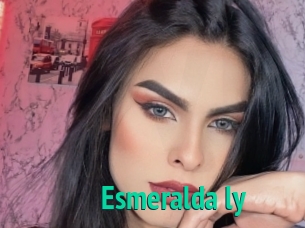 Esmeralda_ly
