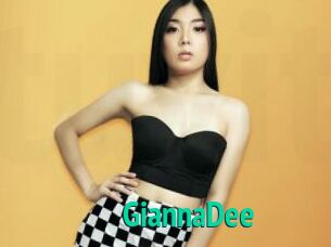 GiannaDee