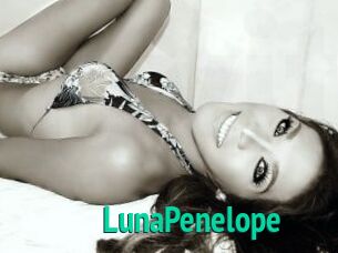 LunaPenelope
