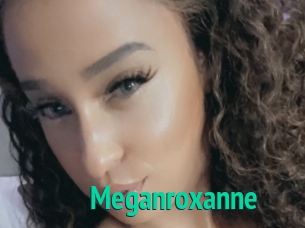Meganroxanne