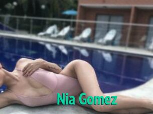 Nia_Gomez