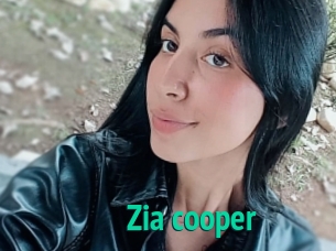 Zia_cooper
